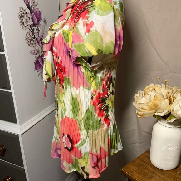 Ladies Floral Short Sleeve Blouse XL - Picture 4 of 8